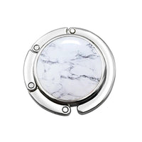 Découvrir le modèle Marbré blanc Accroche sac à main lisse bleu - modèle Marbré blanc - AccrocheMonSac ™