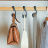 Porte sac à main de penderie
