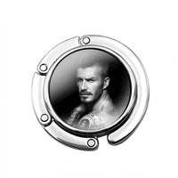 Accroche sac à main David Beckham - modèle images 9 - AccrocheMonSac ™