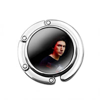 Accroche sac à main Adam Driver - modèle images 3 - AccrocheMonSac ™