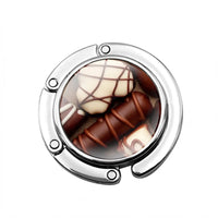 Accroche sac à main Chocolat - modèle images 3 - AccrocheMonSac ™